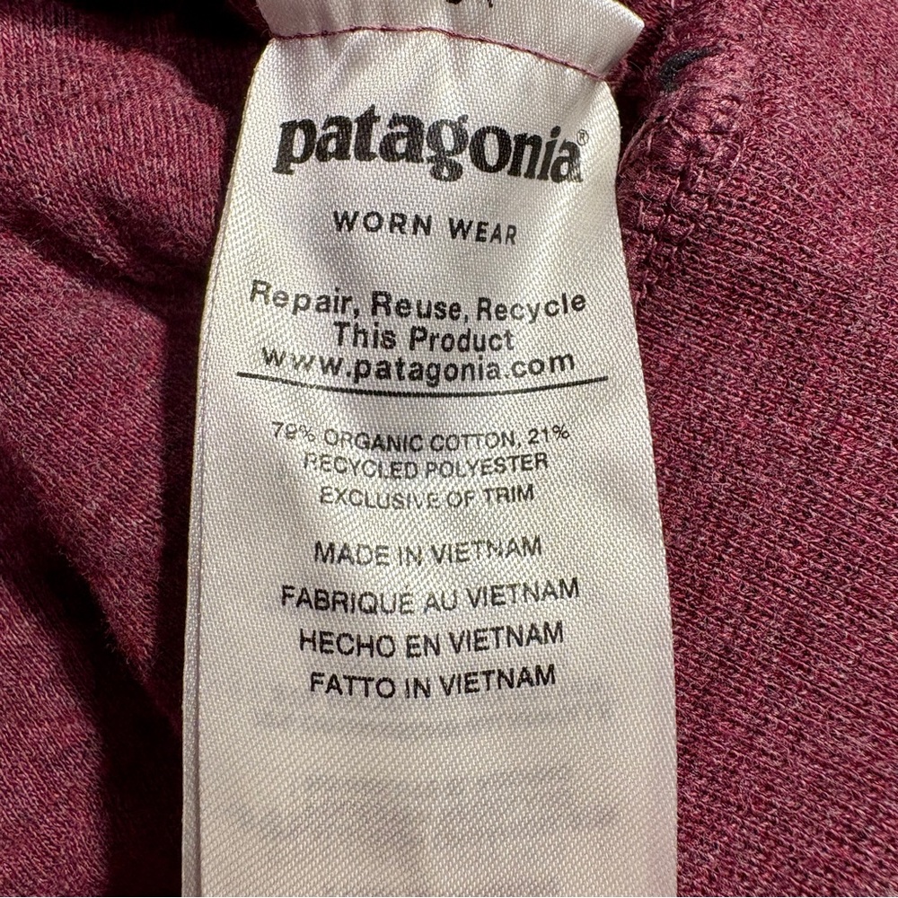 PATAGONIA Burgundy Quilted Pullover Size Medium - Picture 7 of 8